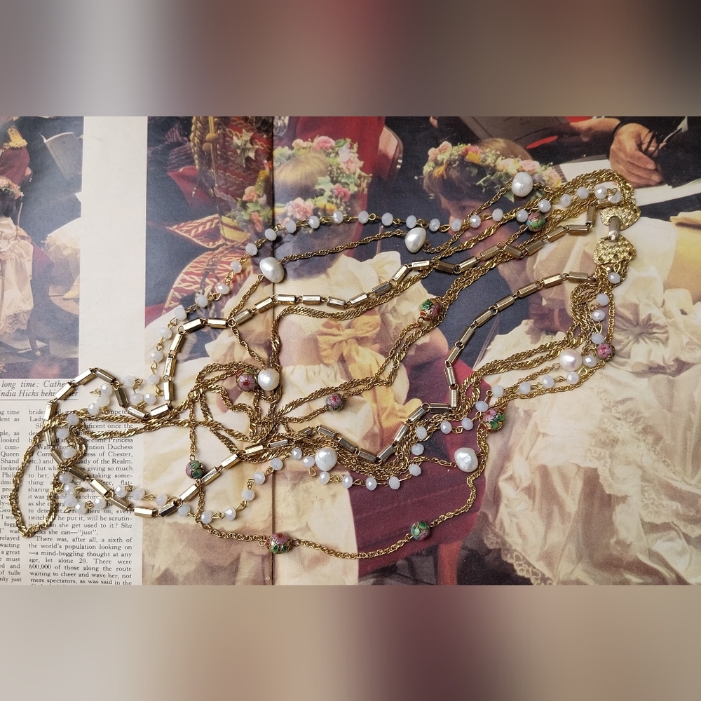 Multi-Layered Gold & Pearl Necklace - Picture 12 of 13